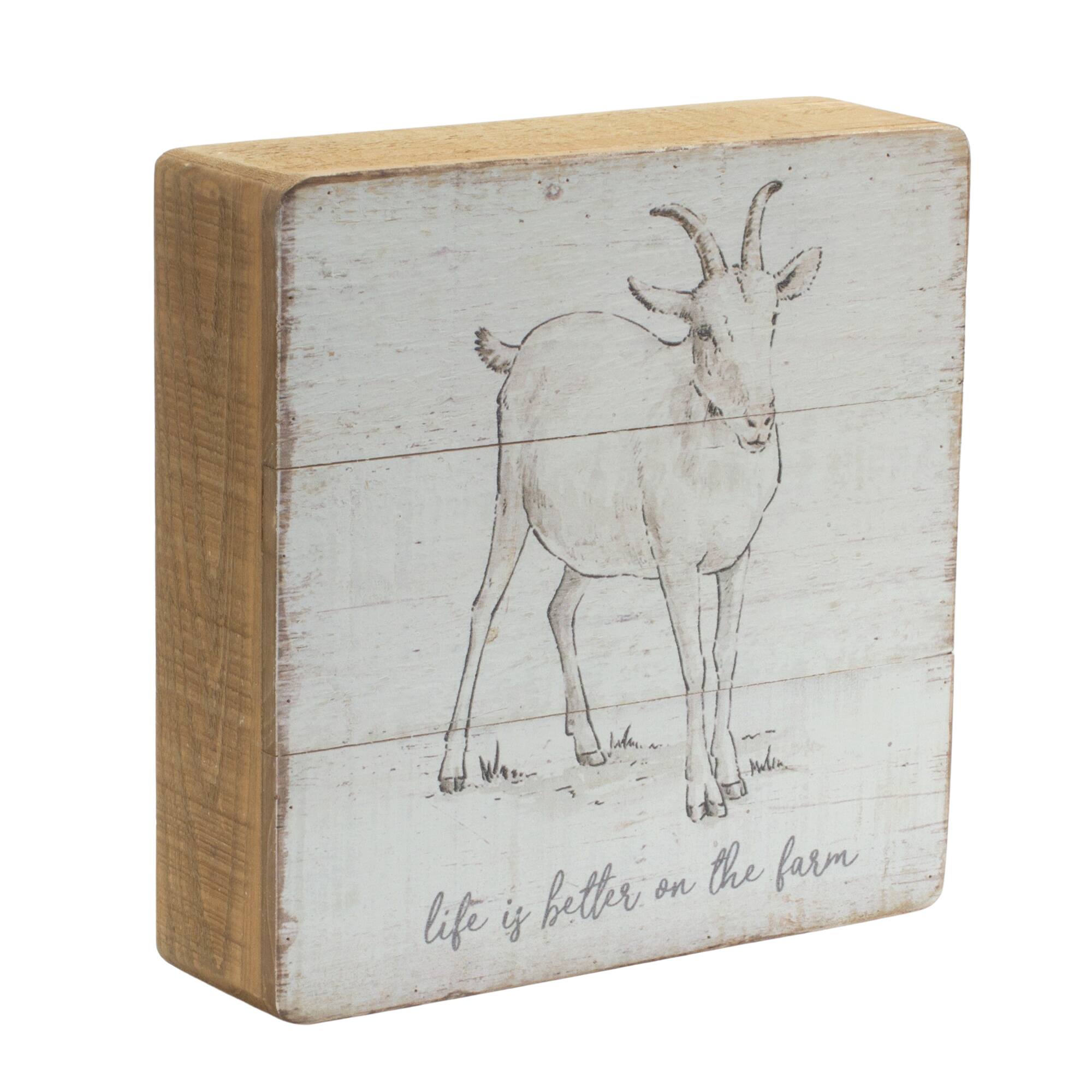 7.75" Wood Farm Sign Set